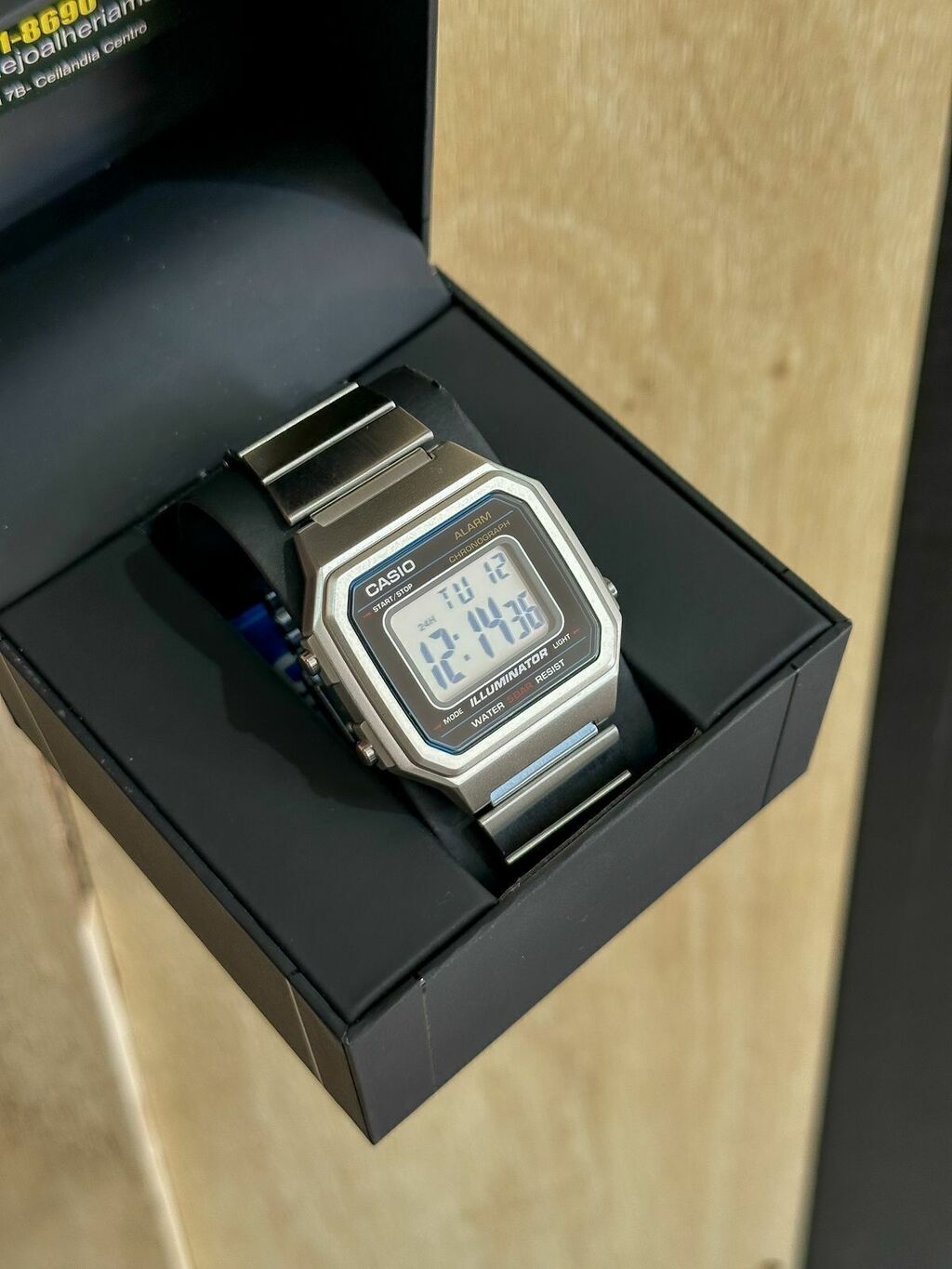 Relógio Casio clássico