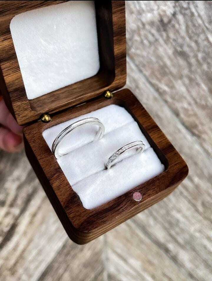 Aliança frisada prata 925