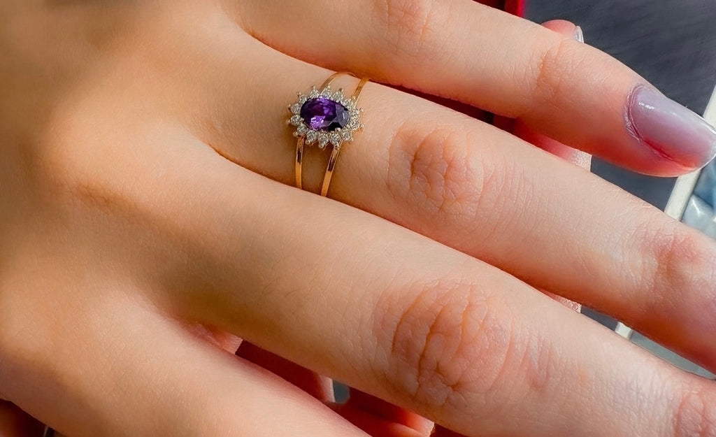 Anel ametista ouro 18k