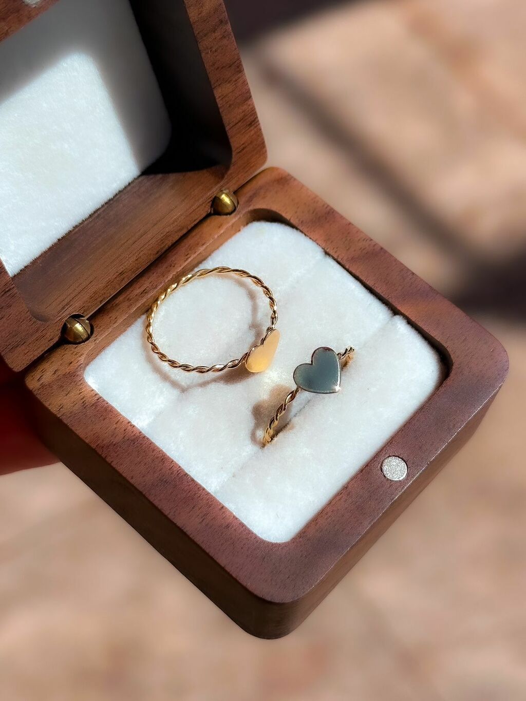 Anel coração trançado ouro 18k