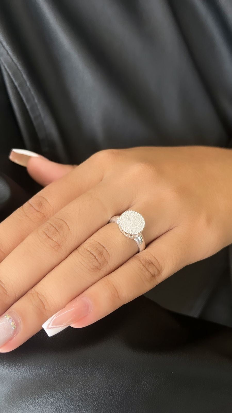 Anel cravejado prata 925