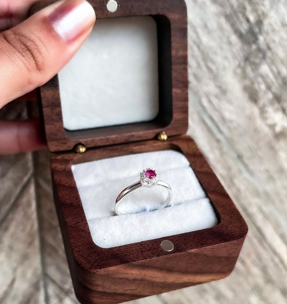 Anel chuveirinho vermelho prata 925