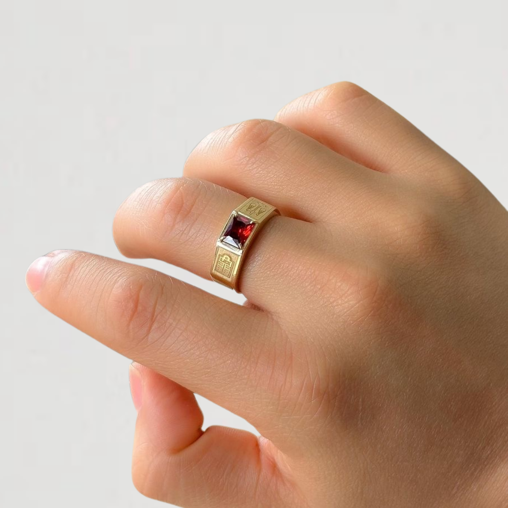 Anel de formatura direito masculino ouro 18k