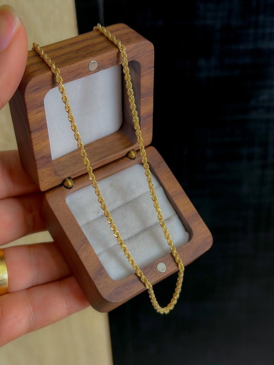 Colar cabo de aço ouro 18k