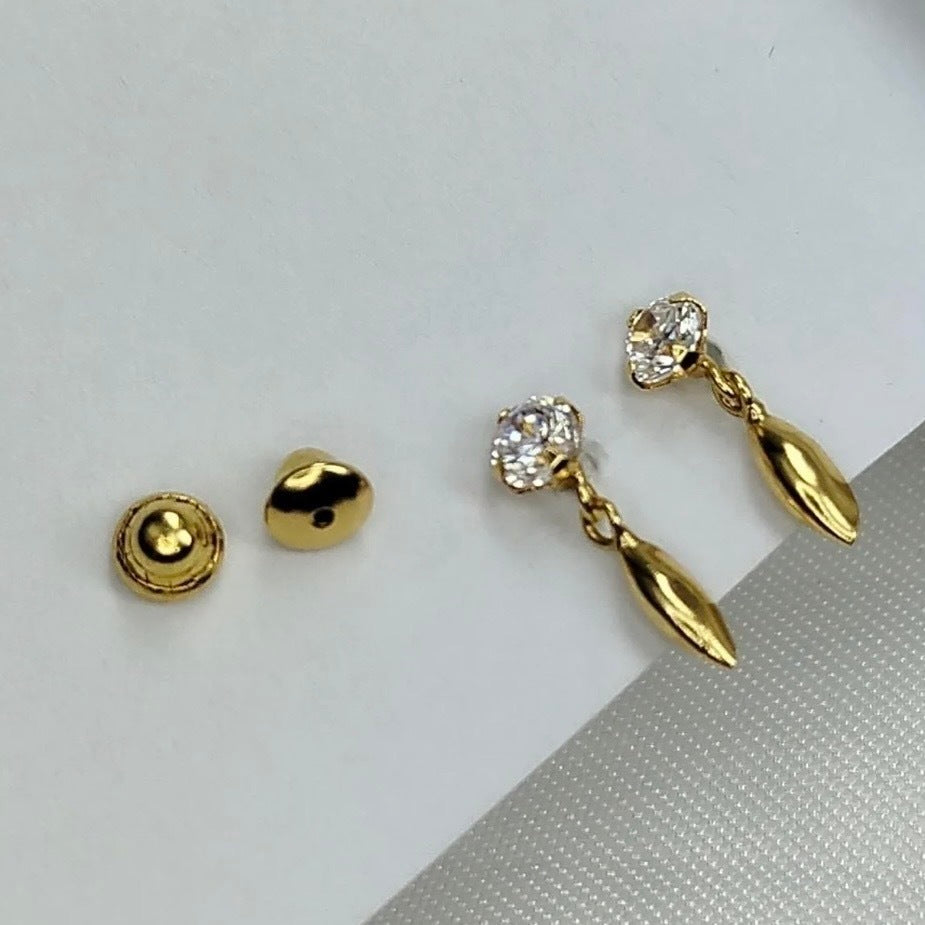 Brinco baby ponto de luz e gota ouro 18k