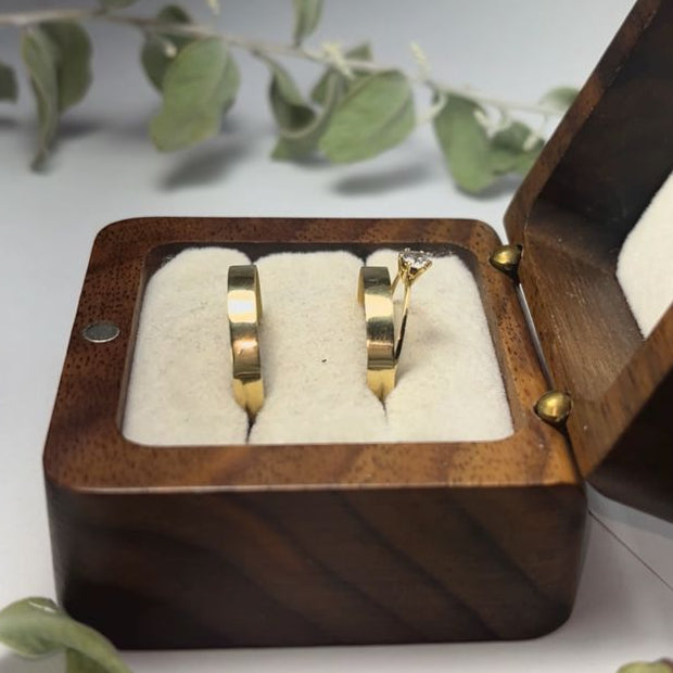 Aliança classic quadrada 3mm ouro 18k