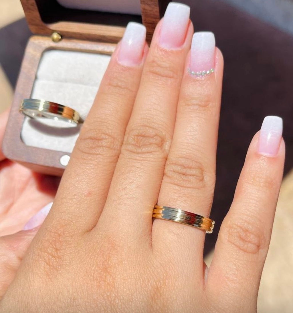 Aliança ligne moeda antiga 4mm