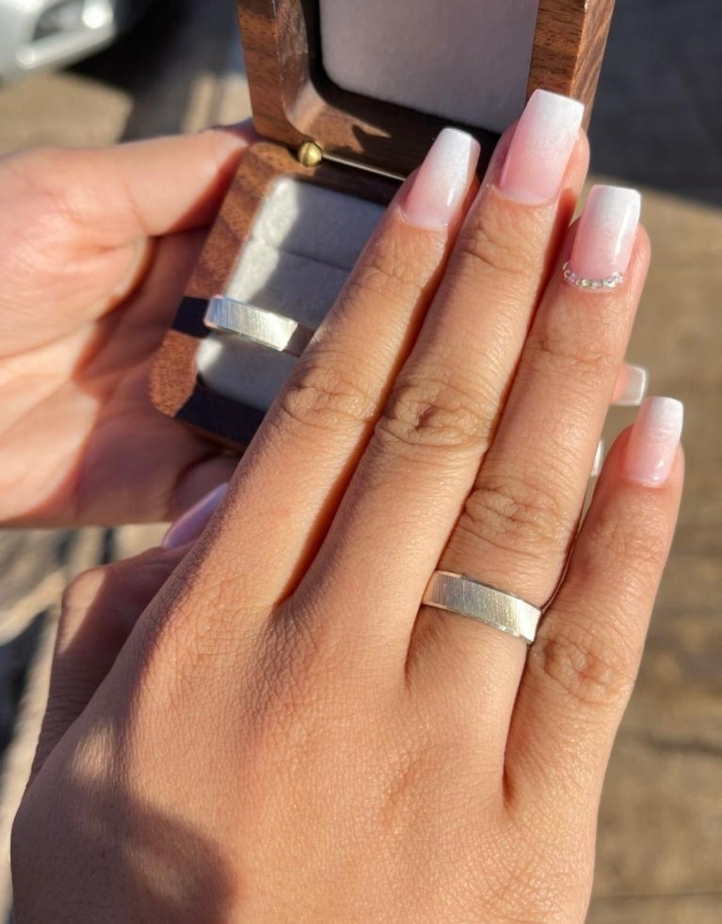 Aliança lux prata 925